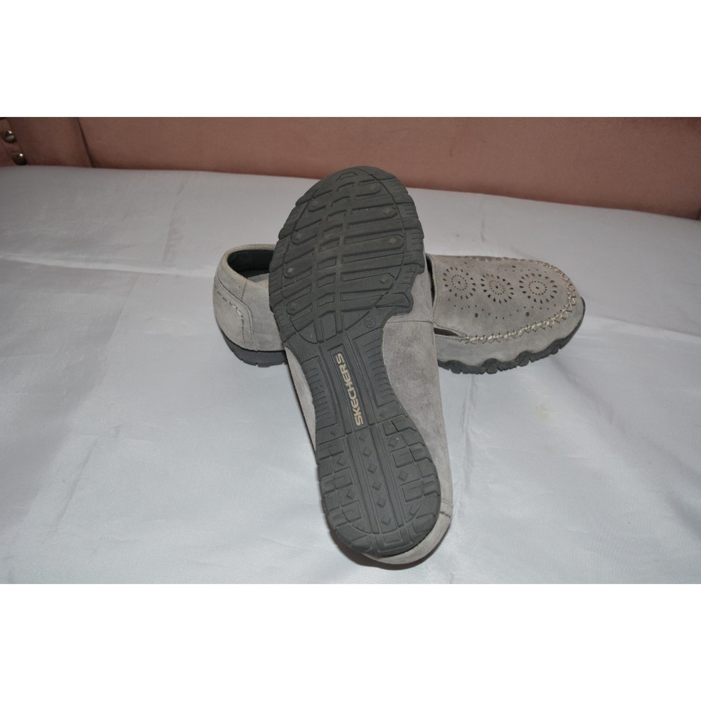 Skechers Loafer Gray, Size 8